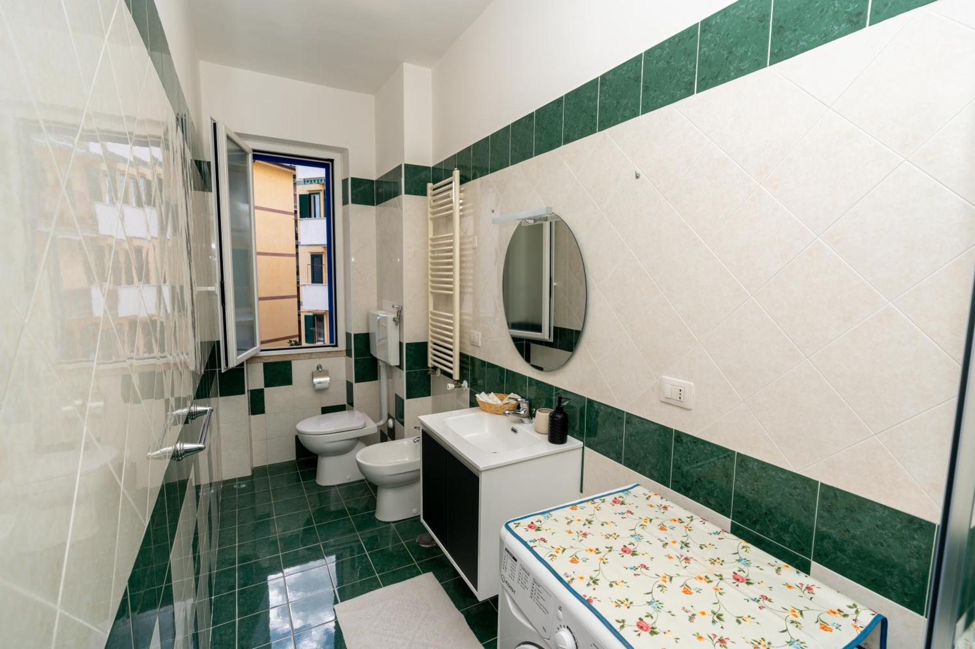 Divina Suite Cavaliere Майори Екстериор снимка